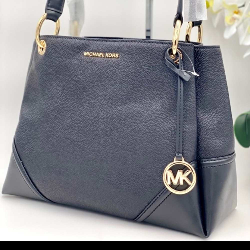 Michael Kors handbag